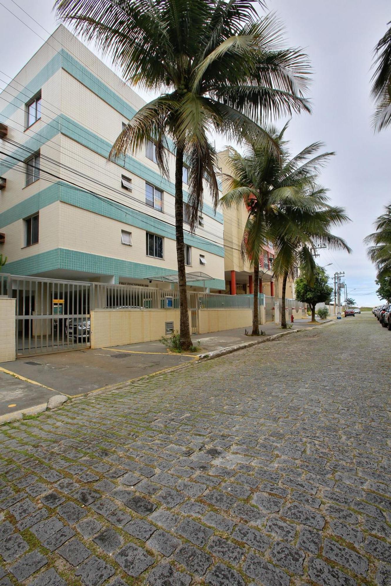 50 M Da Do Rj, 2 Quartos Sendo Que 1 Com Ar Condicionado ,cozinha ,2 Banheiros, Garagem Wi Fi Apartamento Cabo Frío